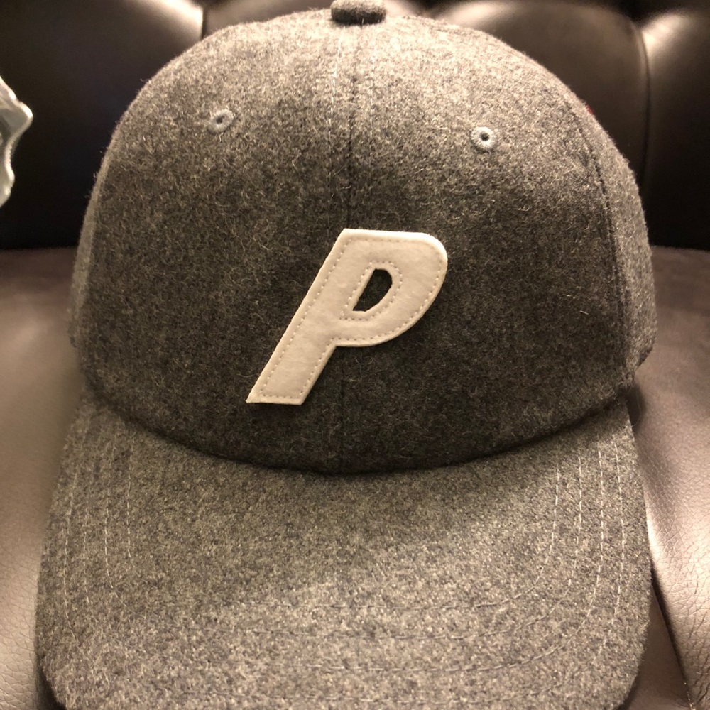 Palace 6 panel hat